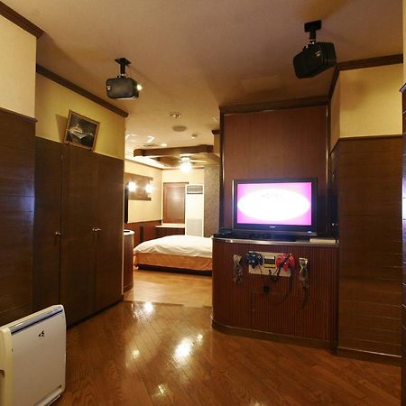 Hotel Rr (Adults Only) Yokkaichi Exterior photo