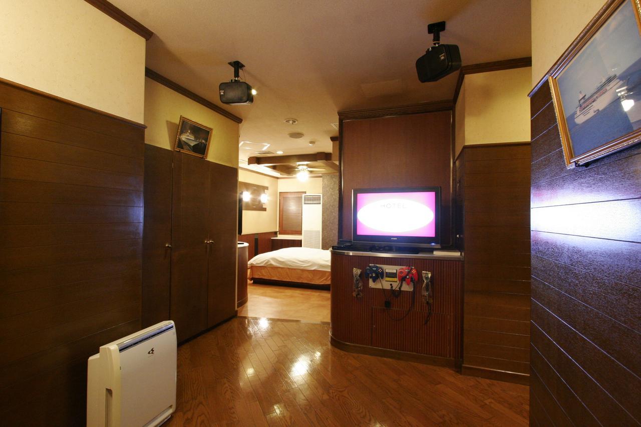Hotel Rr (Adults Only) Yokkaichi Exterior photo